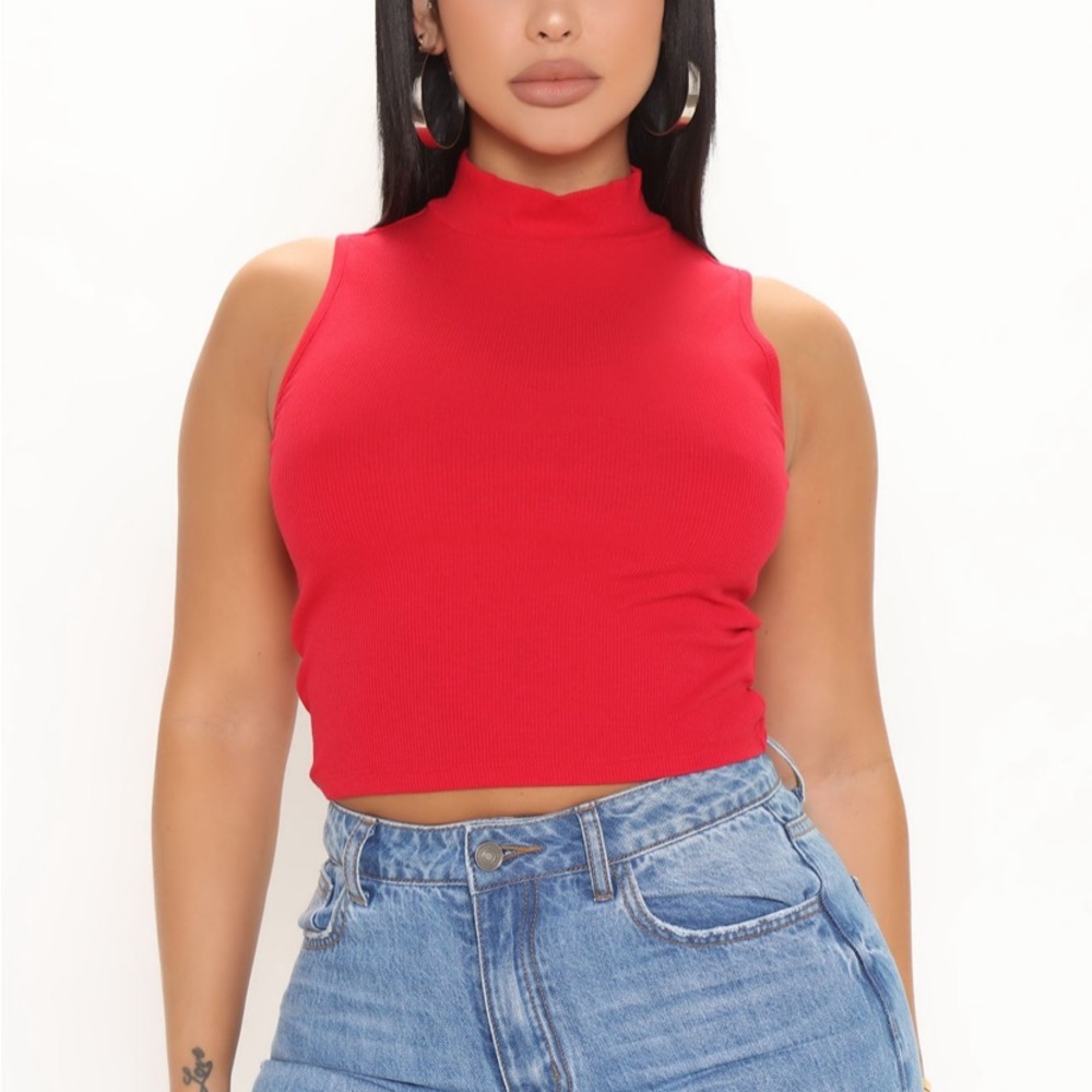 🔥 Fire red top